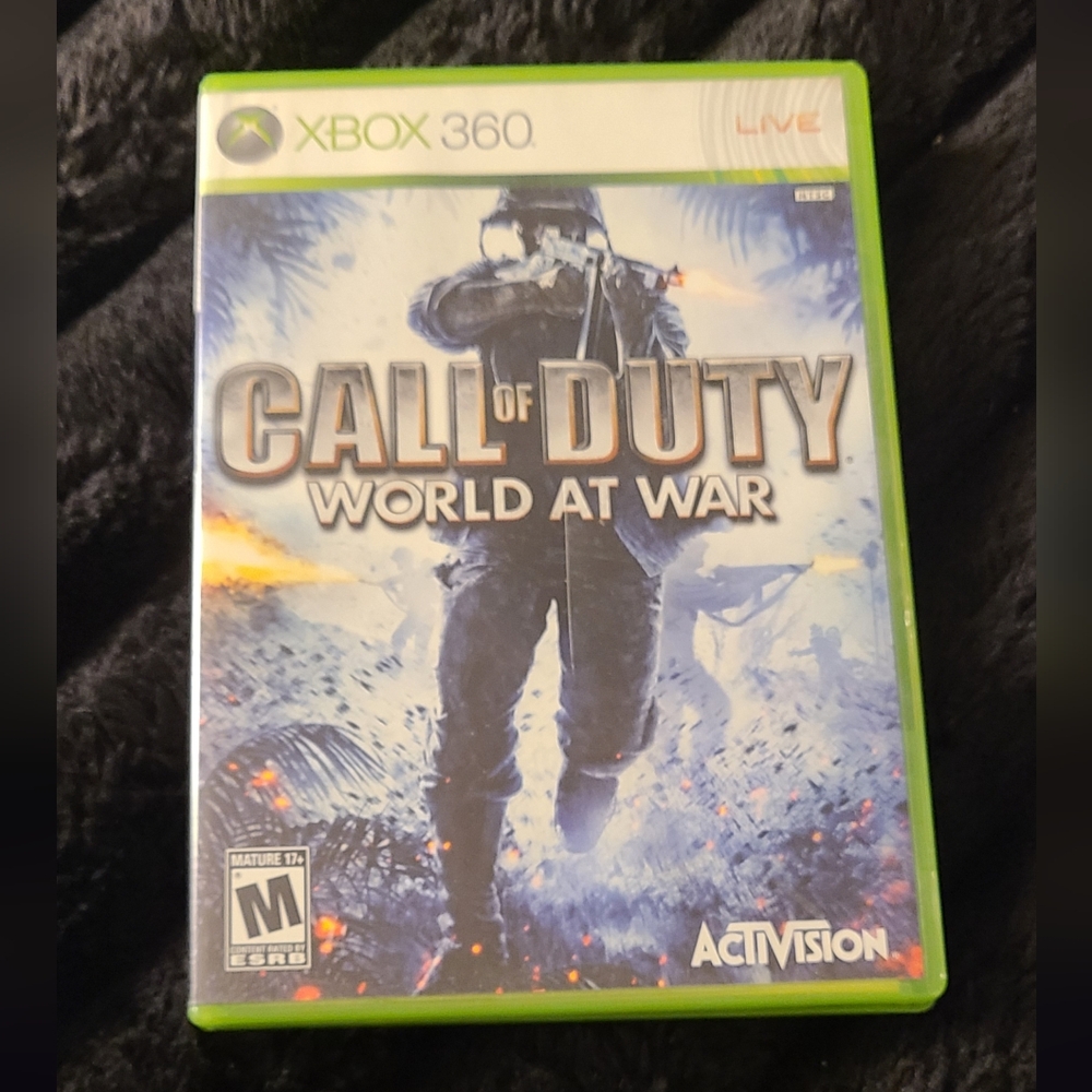 Microsoft Xbox 360 Call of Duty: World at War - Green Case